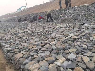 铅丝笼护坡图片3